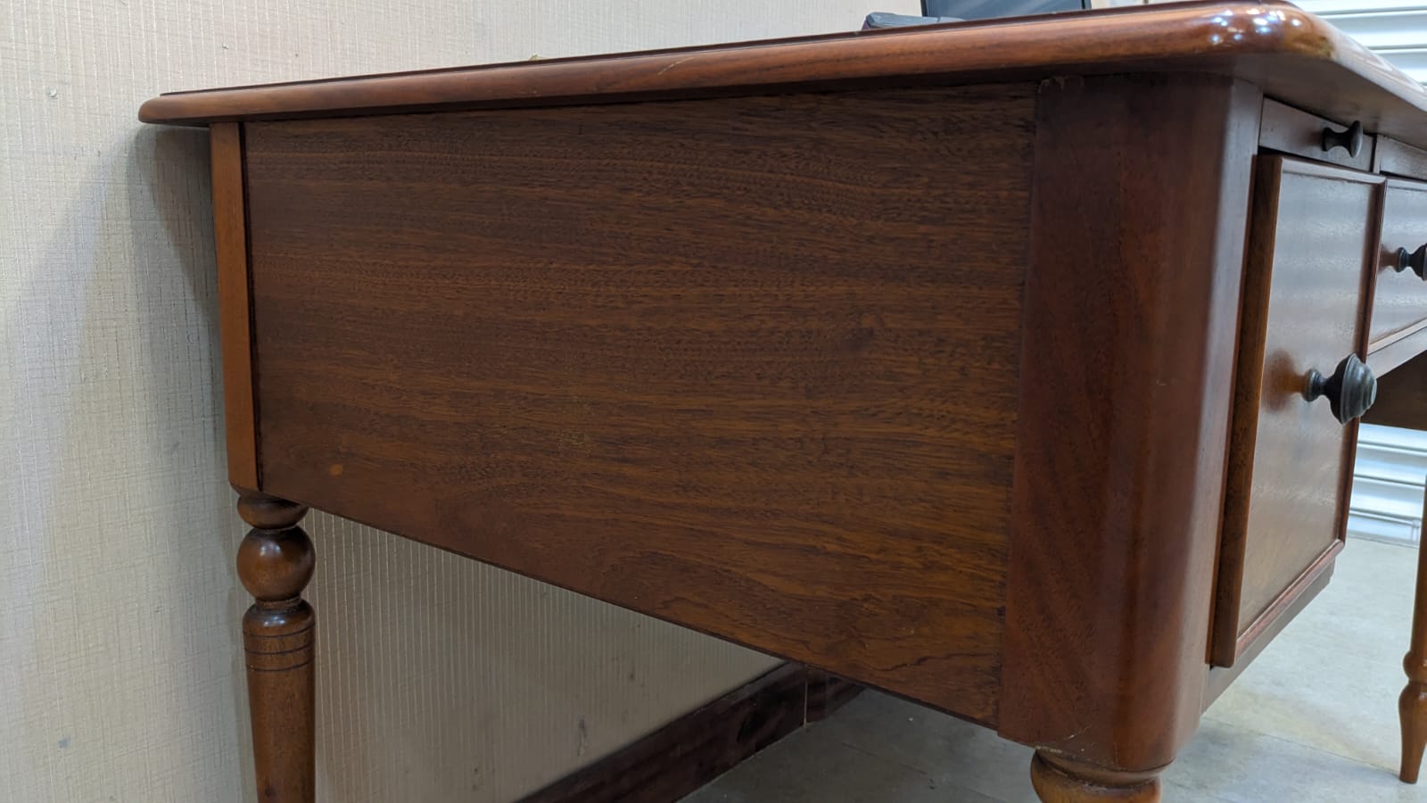 Interwood Writing Desk