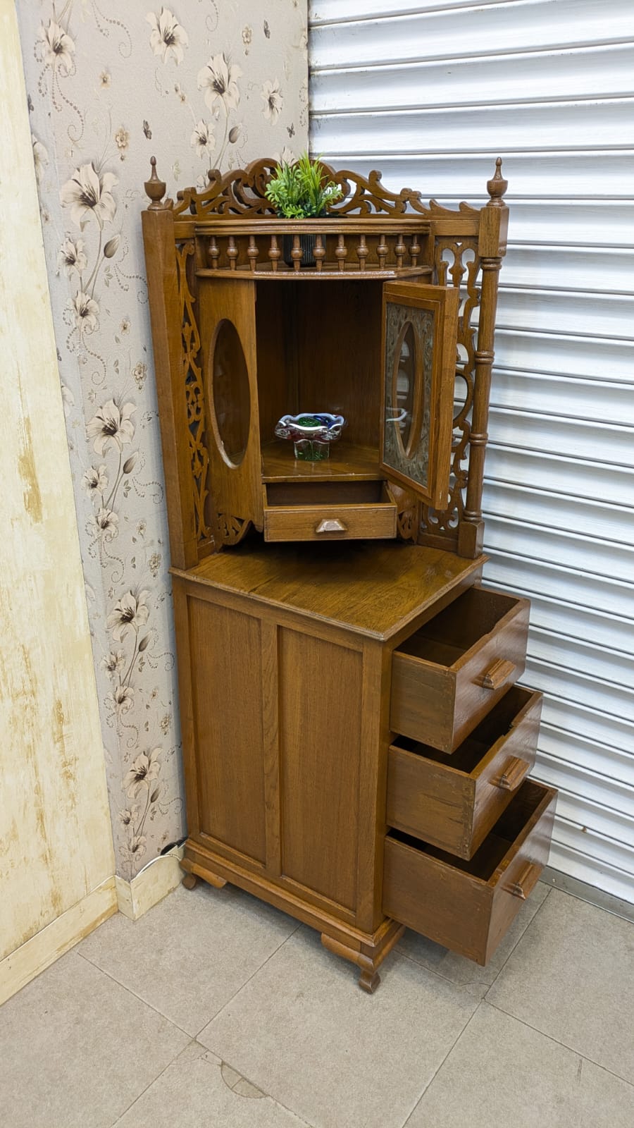 Antique Solid Burma Teak Wood Corner