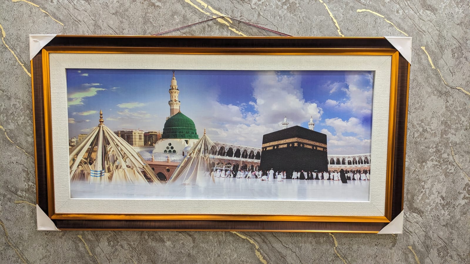 New Wall Mounted Vinyl Print Frame