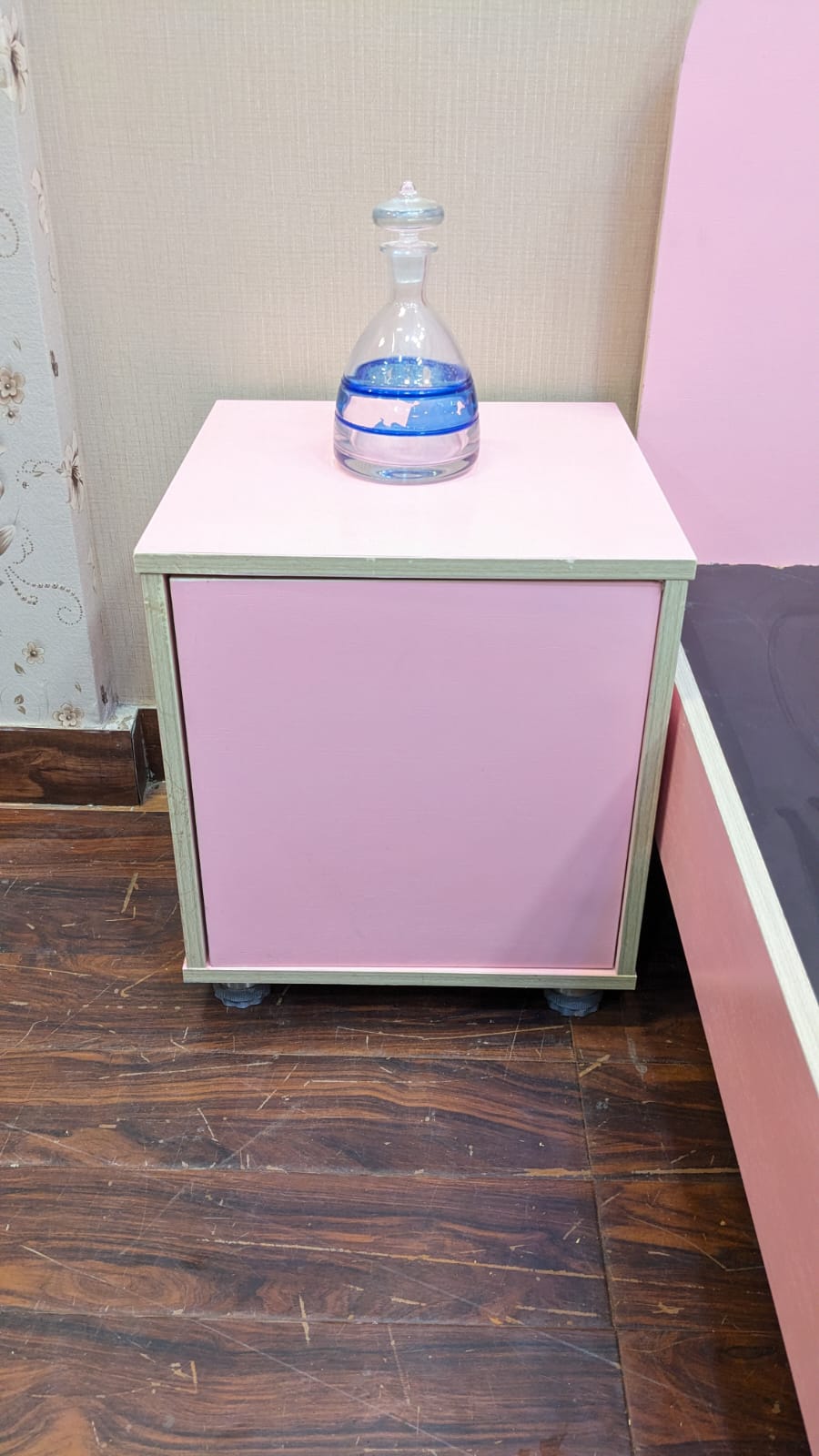 ✨Habitt✨ Rose Single Bed Set