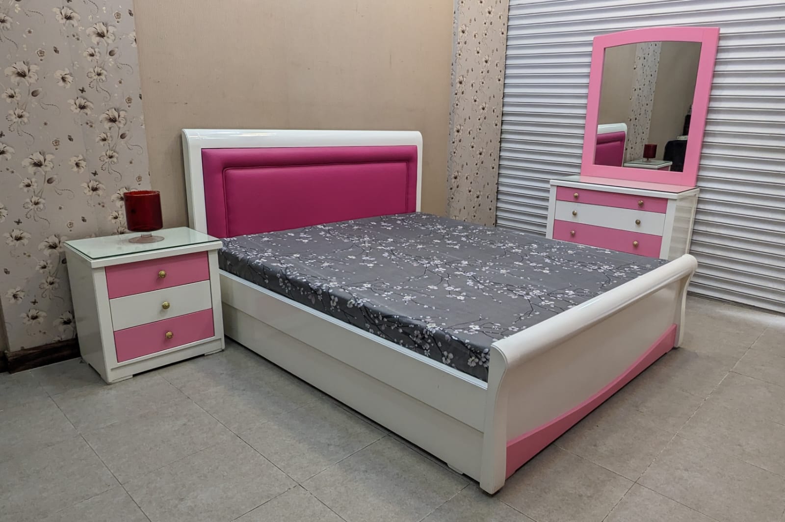 Princess Theme Queen Size Bed Set with Mattress