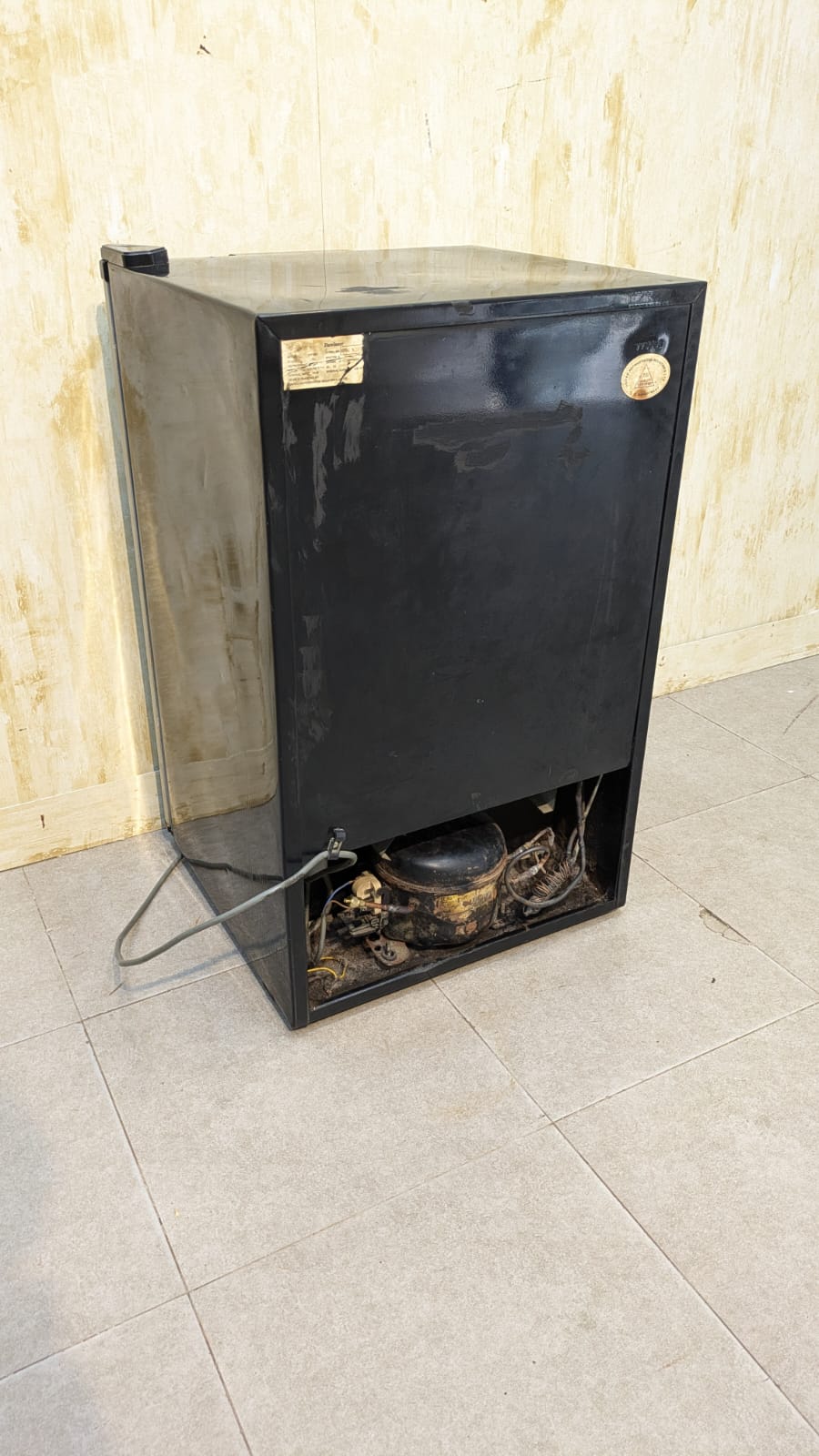 Dawlance Room Refrigerator
