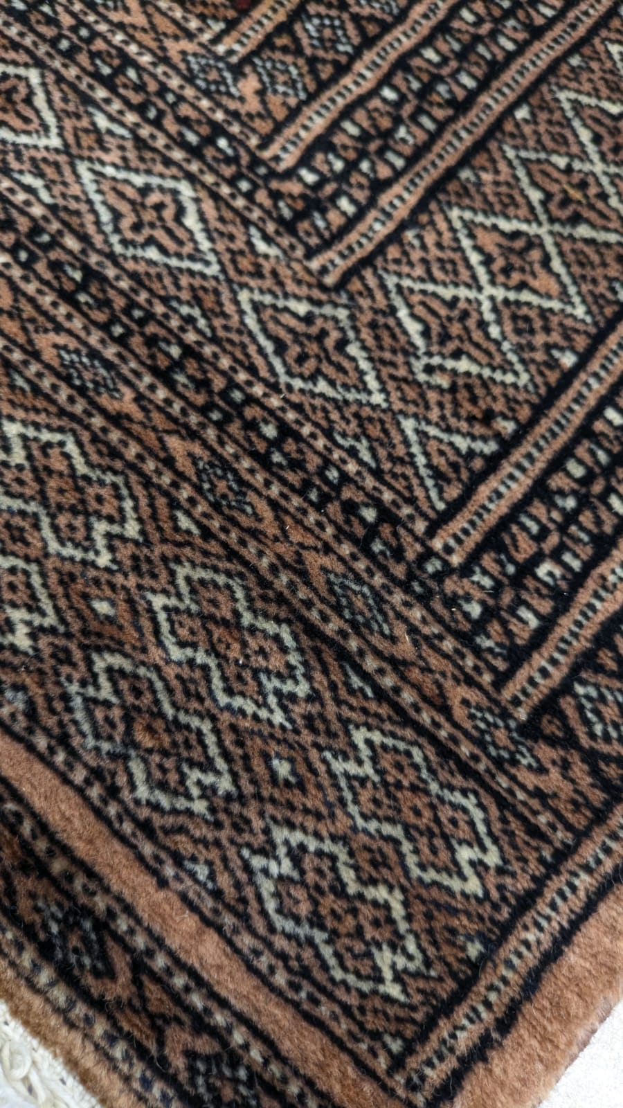 Vintage PAK Jaldar Hand Knotted Carpet