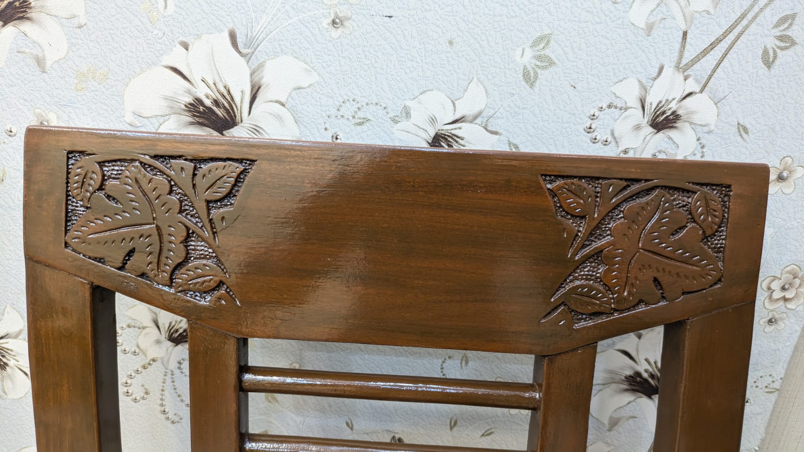 6 Seater Dining Table