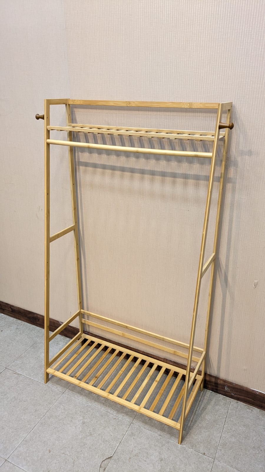 Imported Clothes Hanging Rack