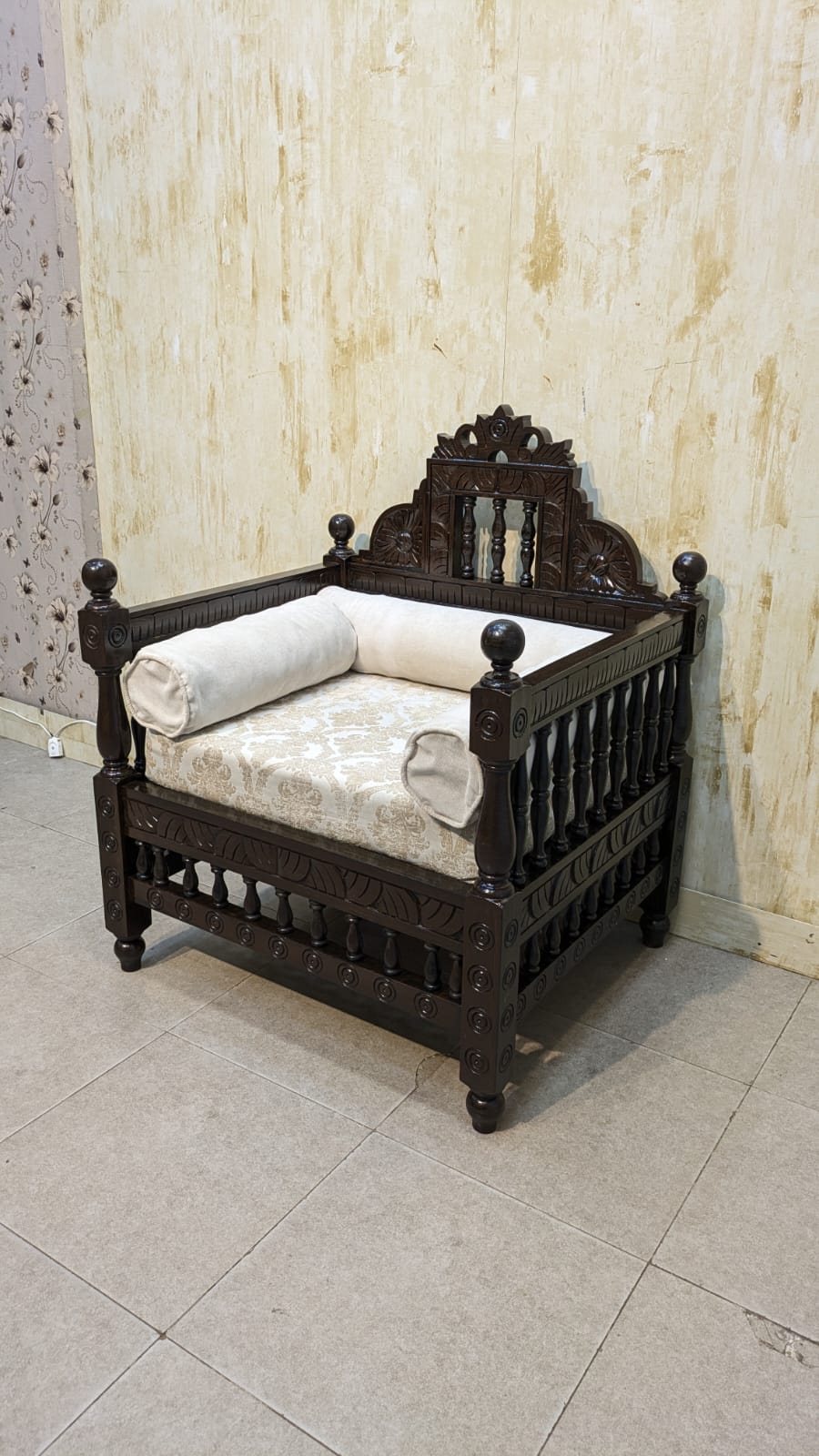 Vintage Sheesham Solid Wood 4 Seater Sofa Set