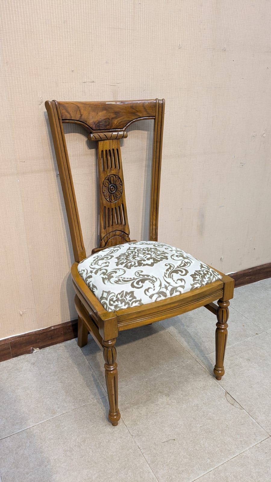 Solid Sheesham Wood 8 Seater Dining Table