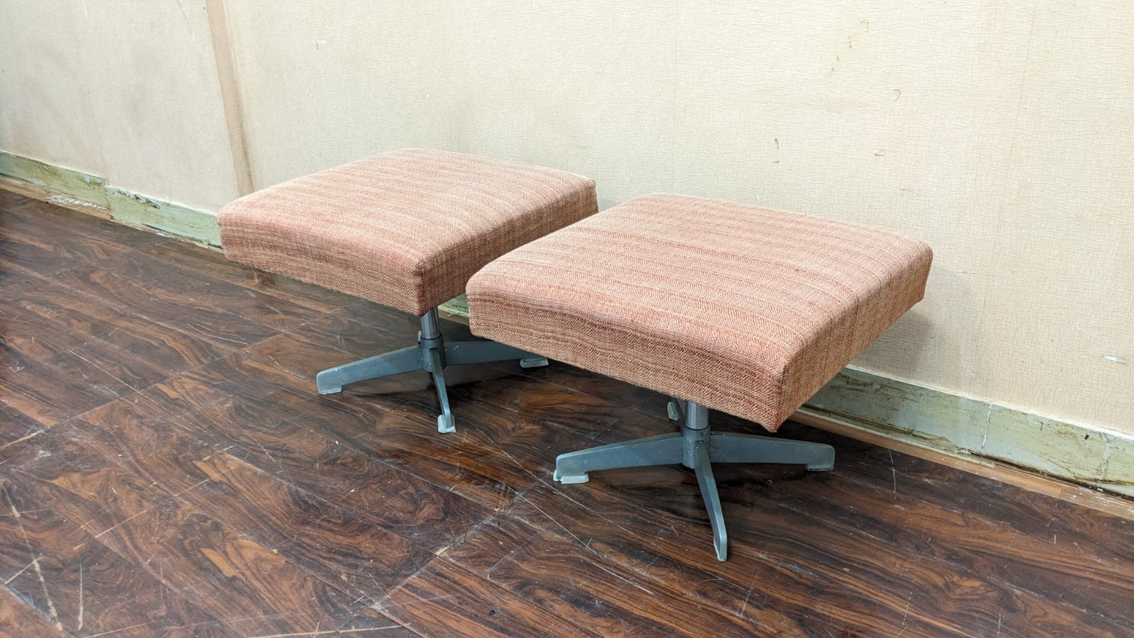 🔥Imported🔥Pair Of Stool