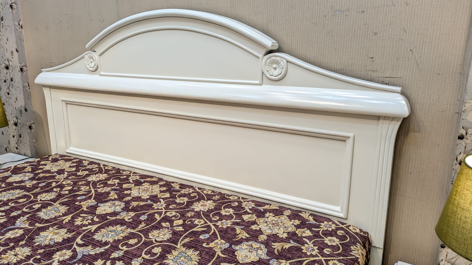 Victoria Furniture King Size Bed Set