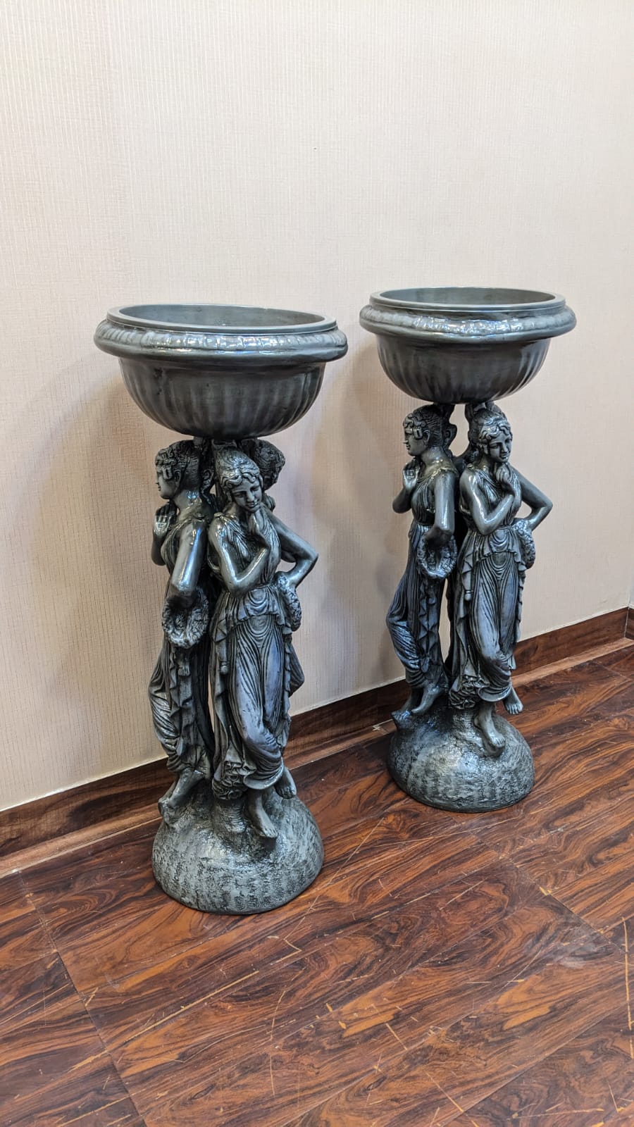New Pair Of Roman Style Pedestals / Planters