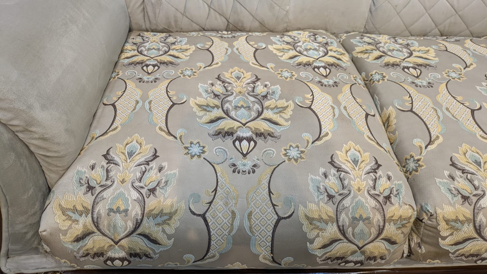 7 Seater Sofa set