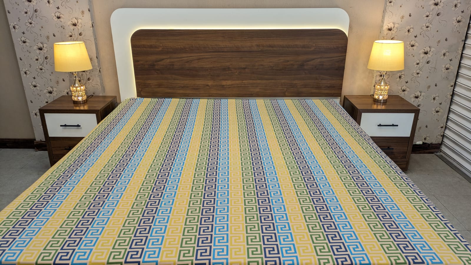 Brand New Noor Design Bed Set