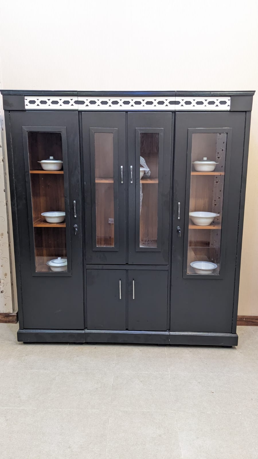 4 Door Crockery Divider