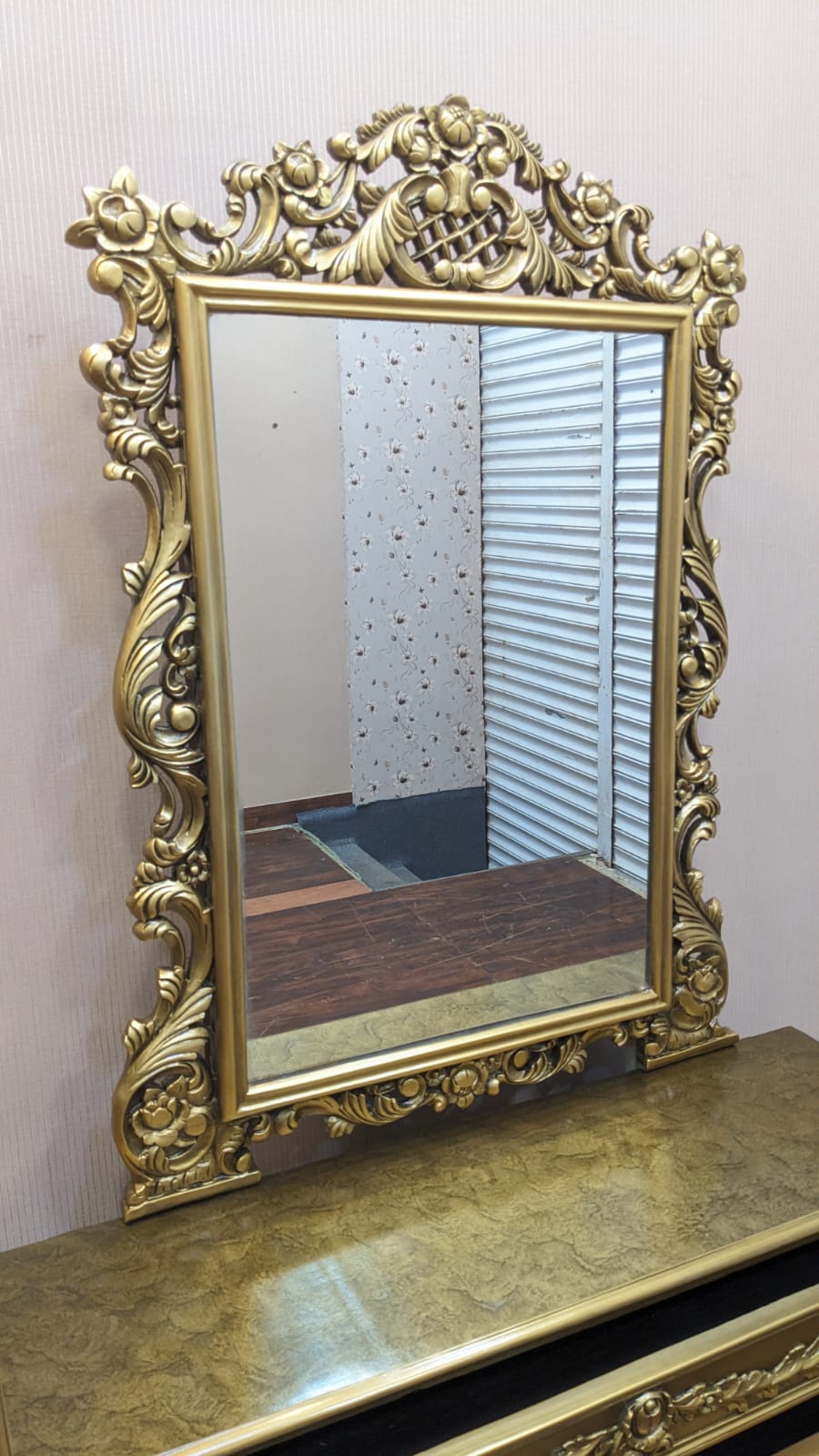 Solid Sheesham Wood Chinioti King Size Bed Set