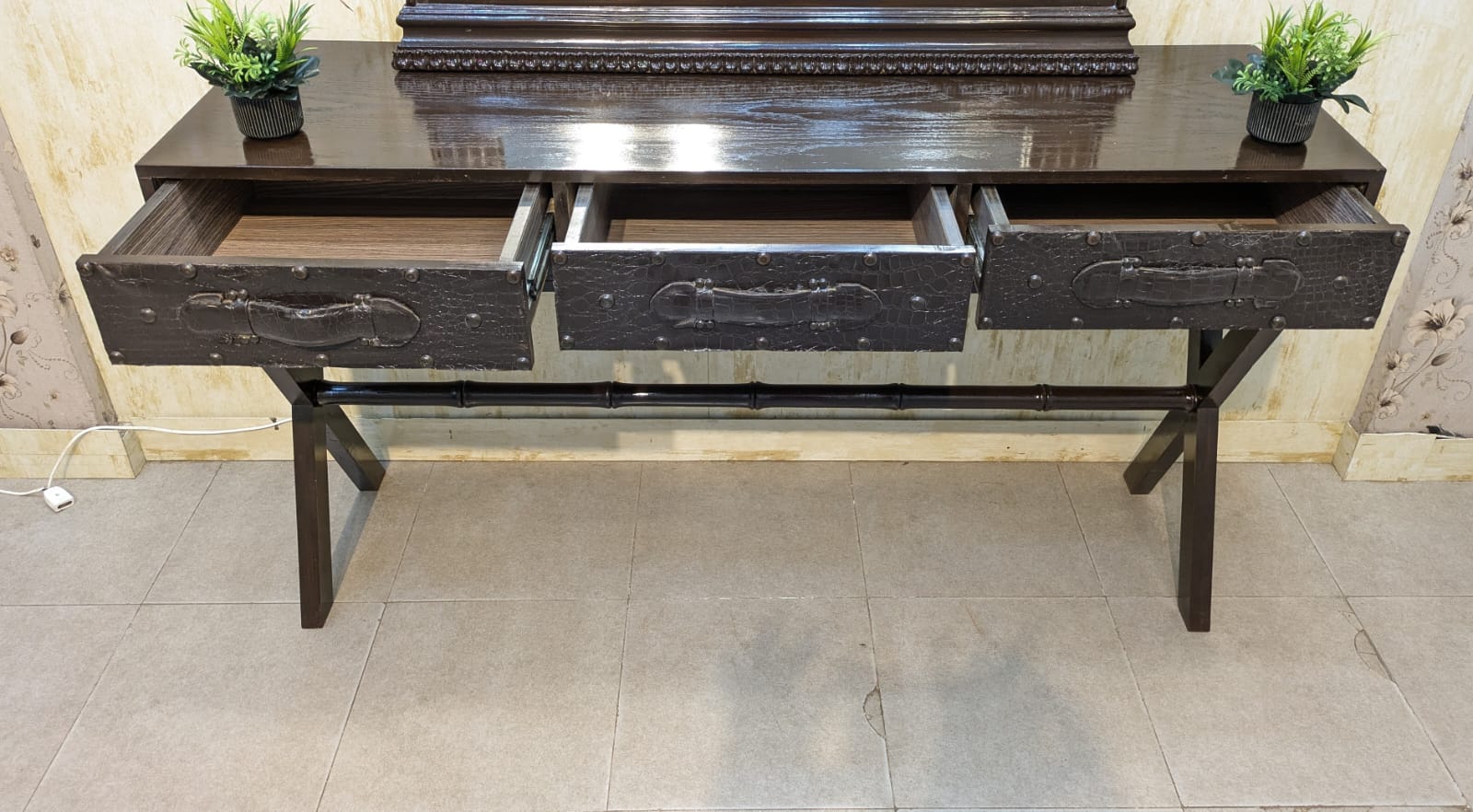 Console with Wall-Mounted Mirror