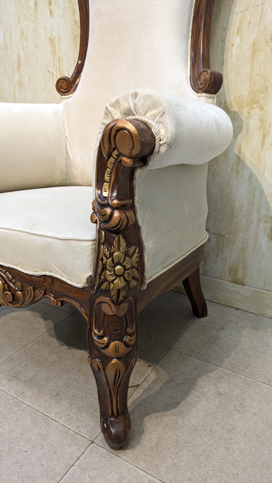 High back chair