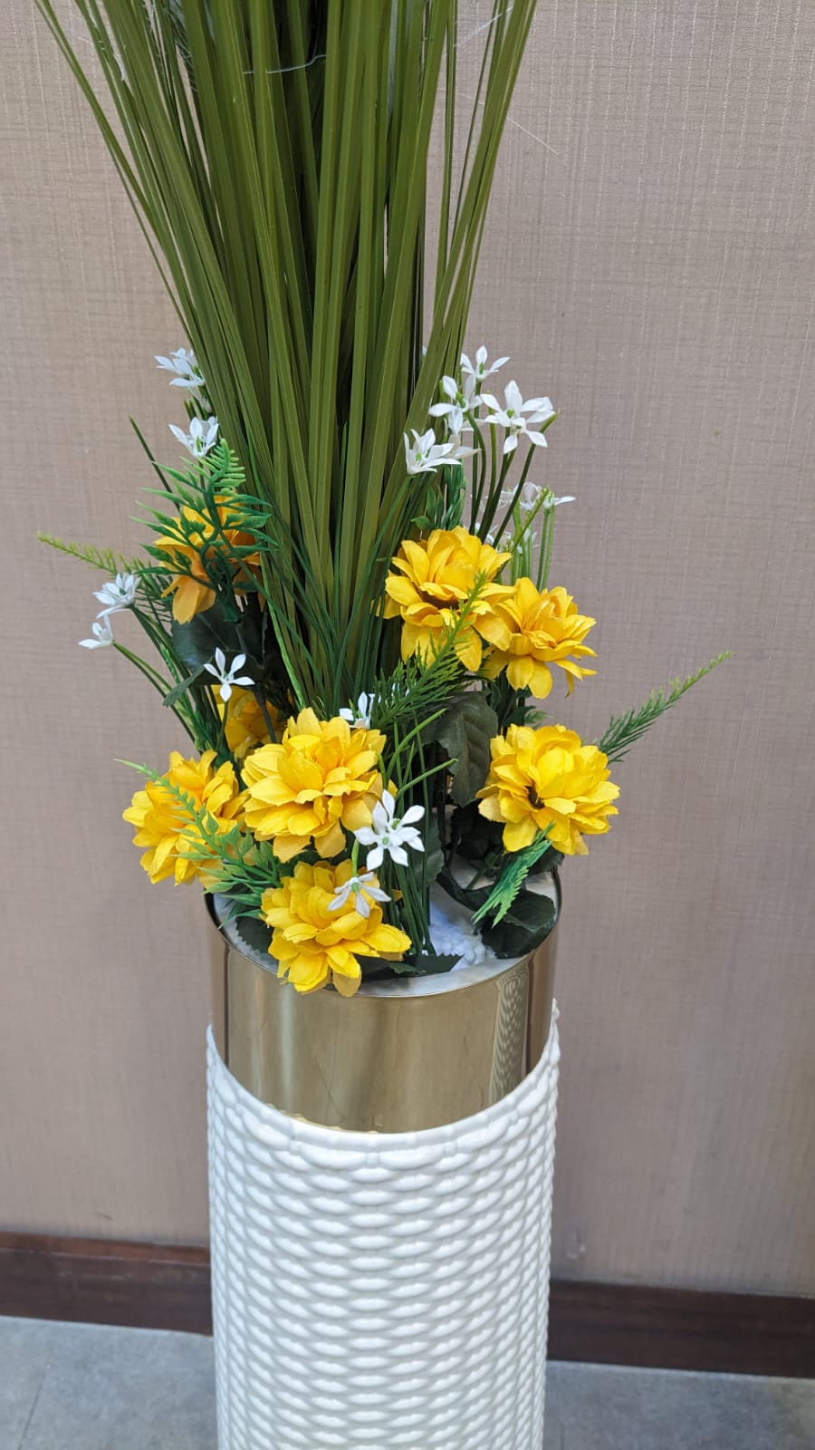 New Artificial Decorative Planter