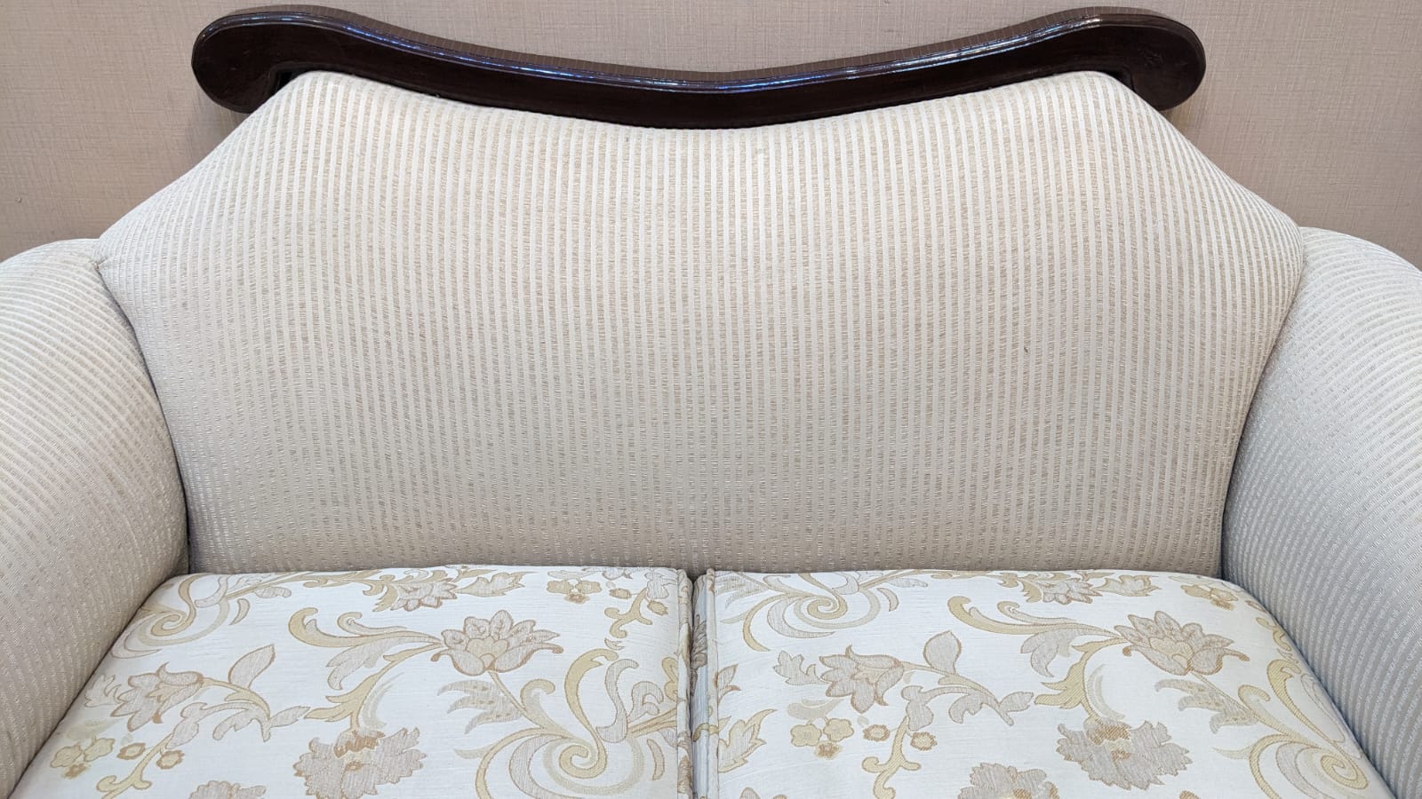 Sheesham Wood 5 Seater Sofa Set