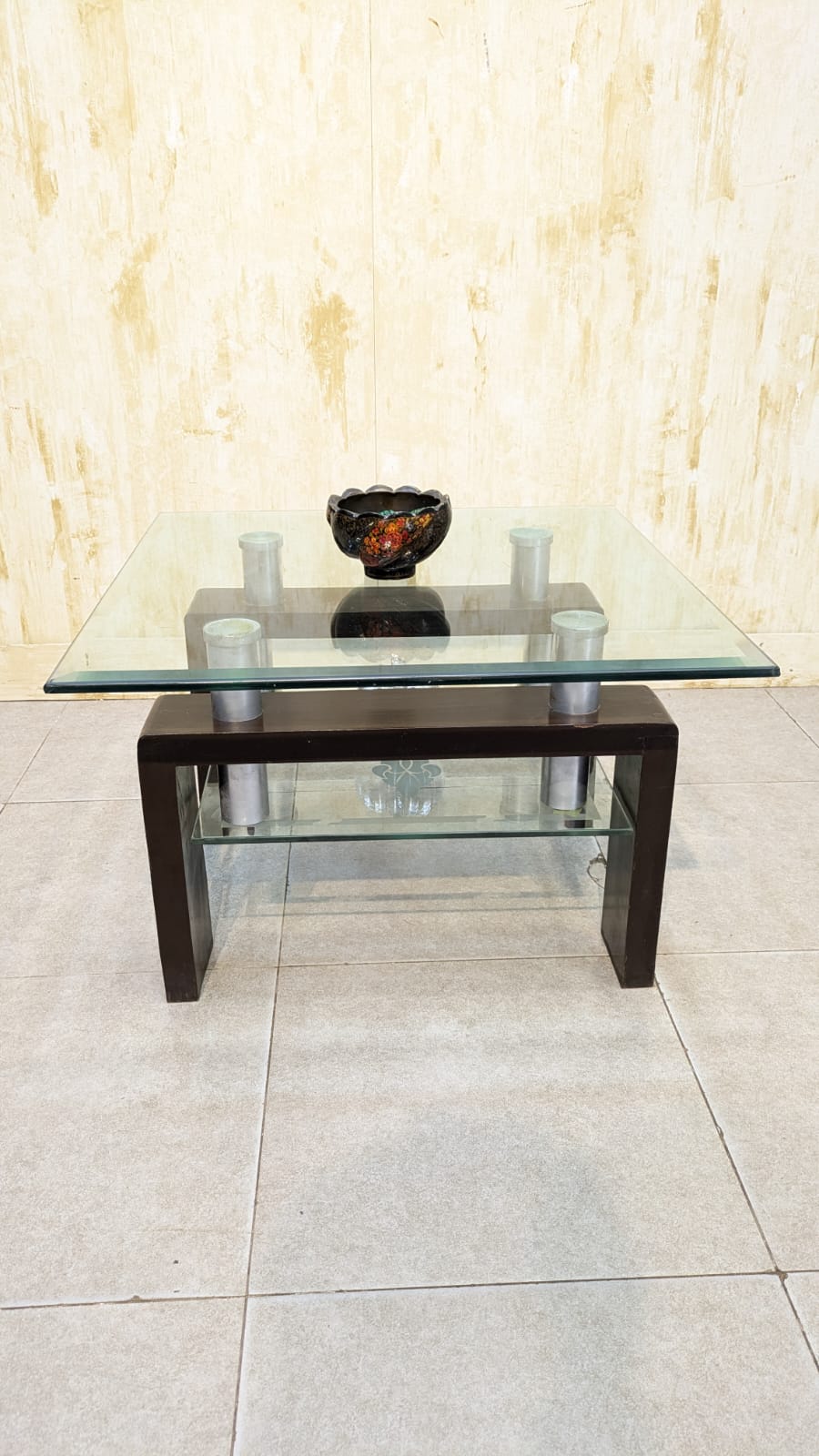 Corner Table