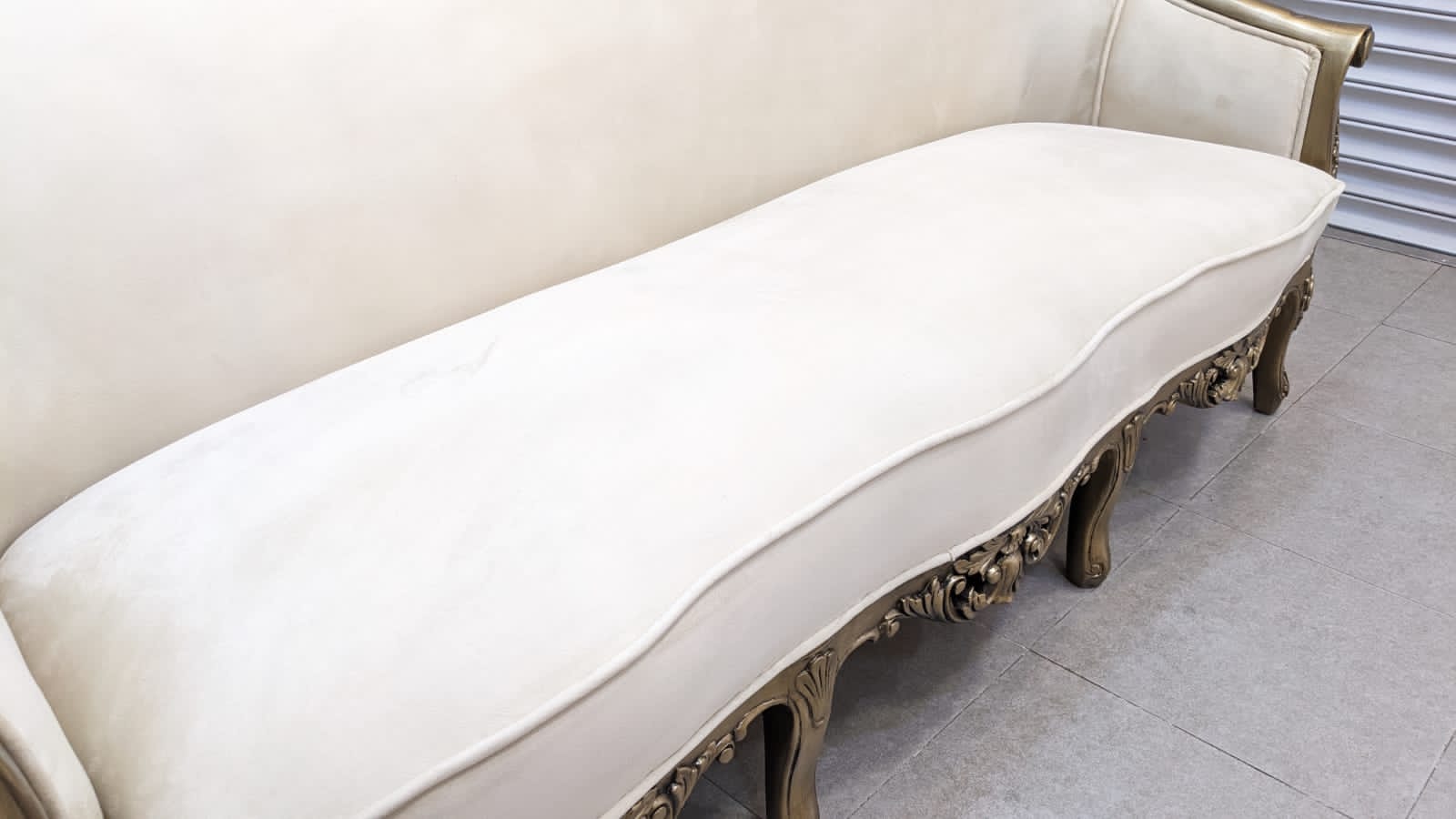 Solid Sheesham Wood 5 Seater Chinioti Sofa Set