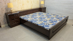 King Size Bed With 2 Side Tables