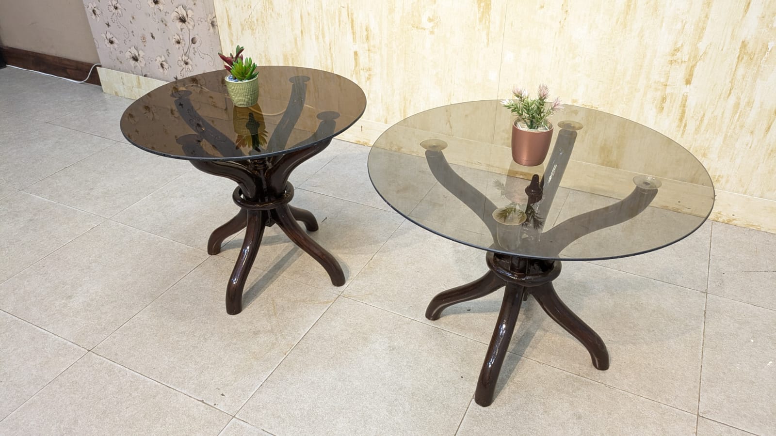 Center Table With 2 Side Tables