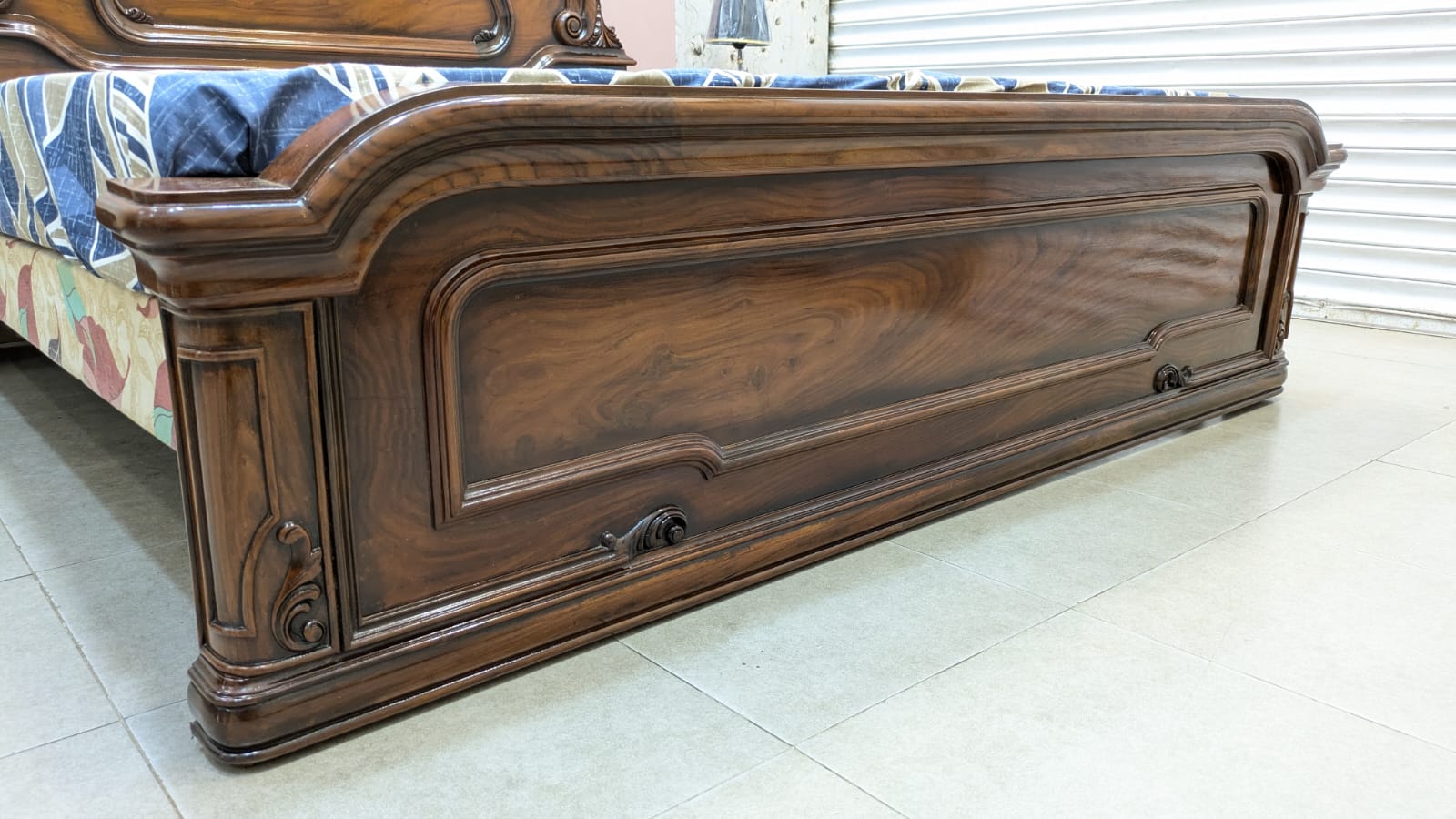 Sheesham Wood And Ply King Size Bed Set