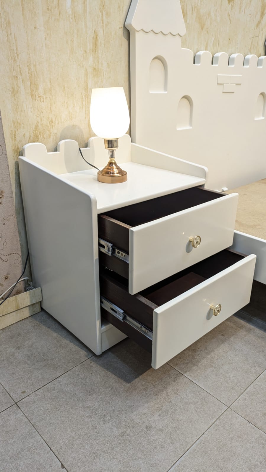 Twin Size Bed With Set