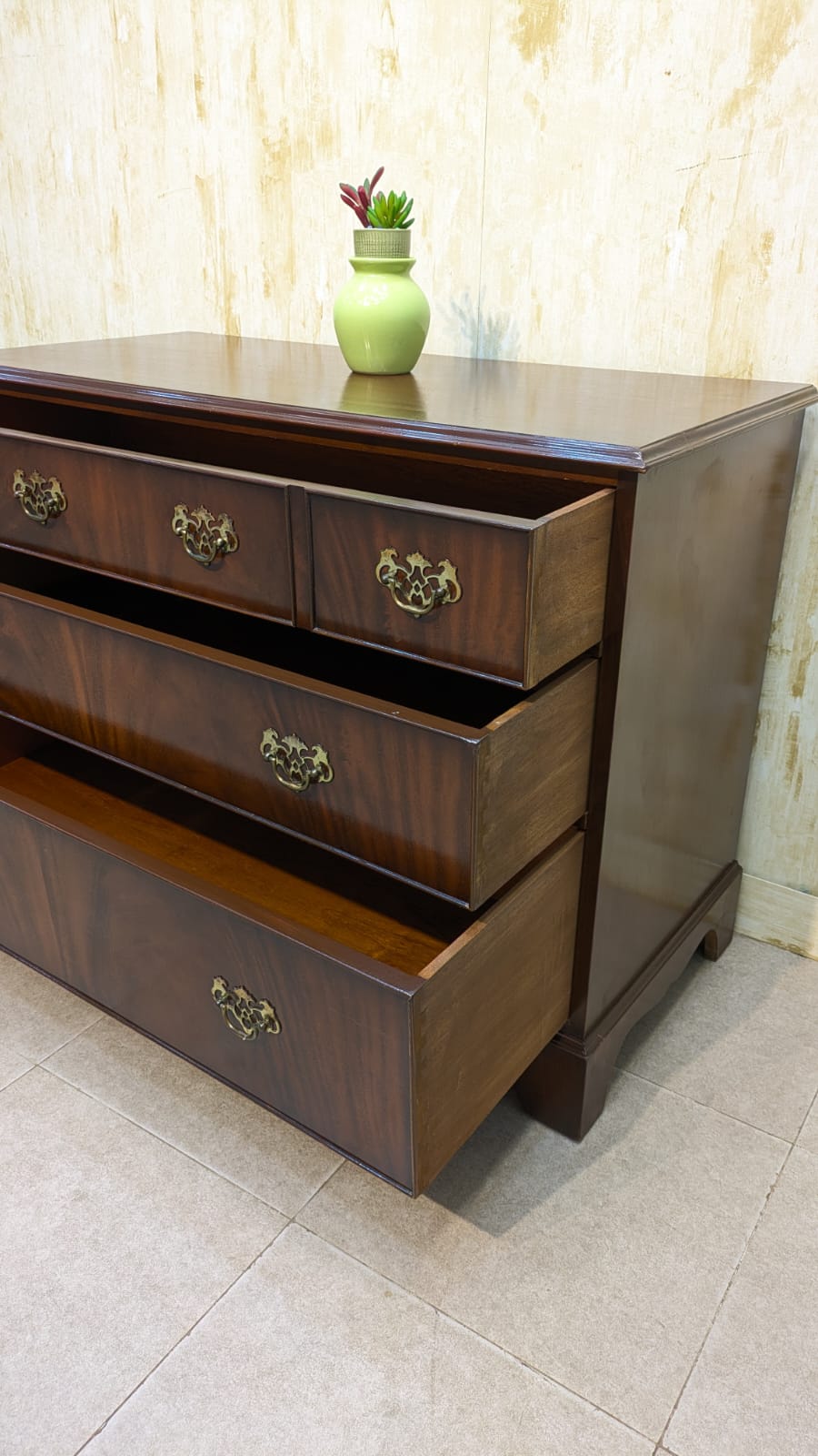 Imported Mahagony Bachelor Chest Of Drawers