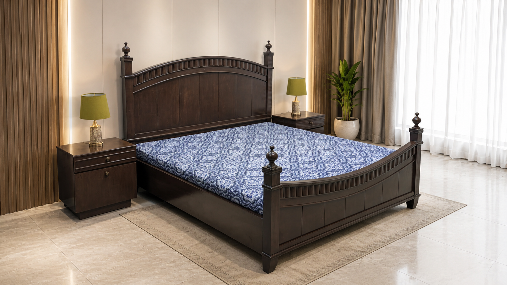 King Size Bed With 2 Side Tables