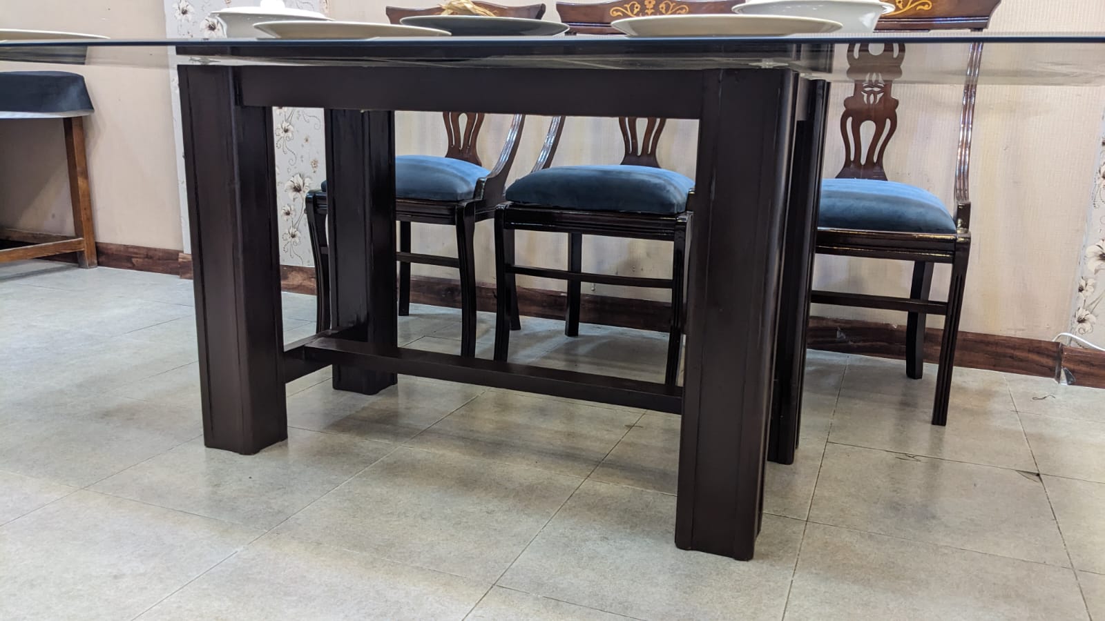 Solid Sheesham Wood 8 Seater Dining Table