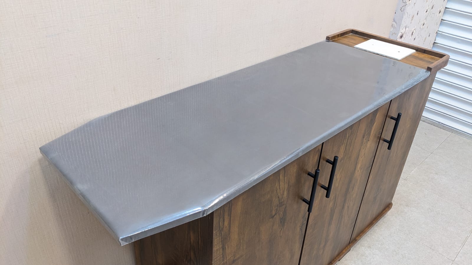 Brand New Ironing Station