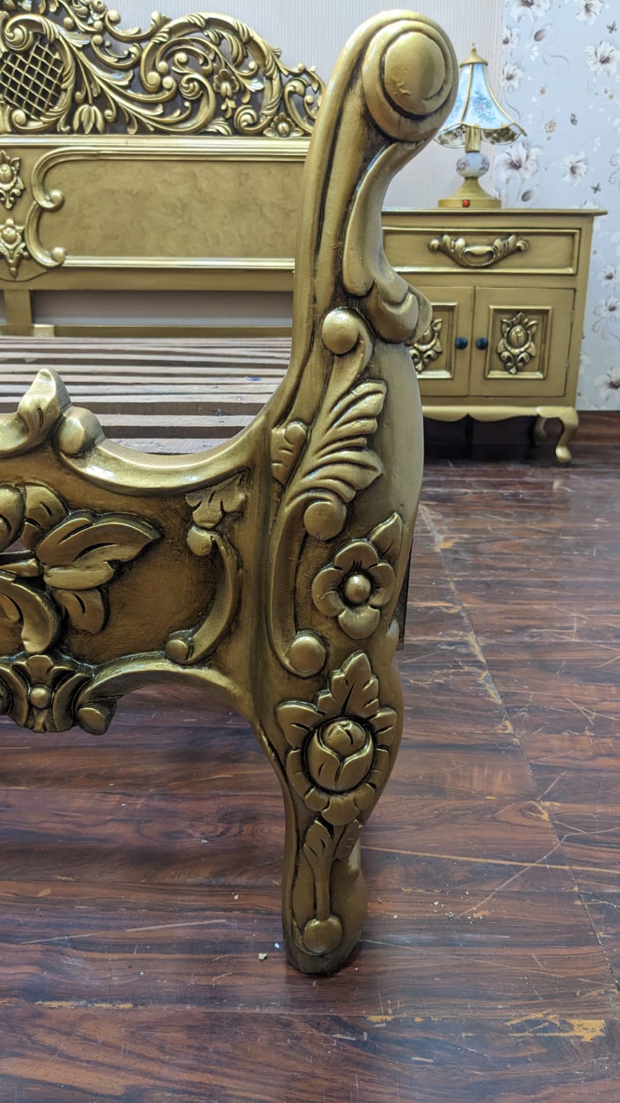 Solid Sheesham Wood Chinioti King Size Bed Set