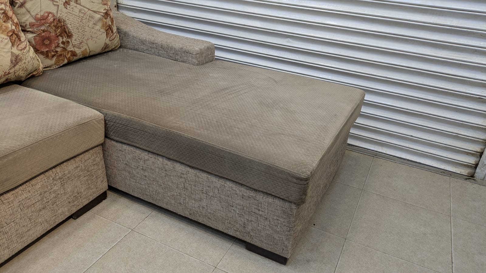 L Shape Sofa Set