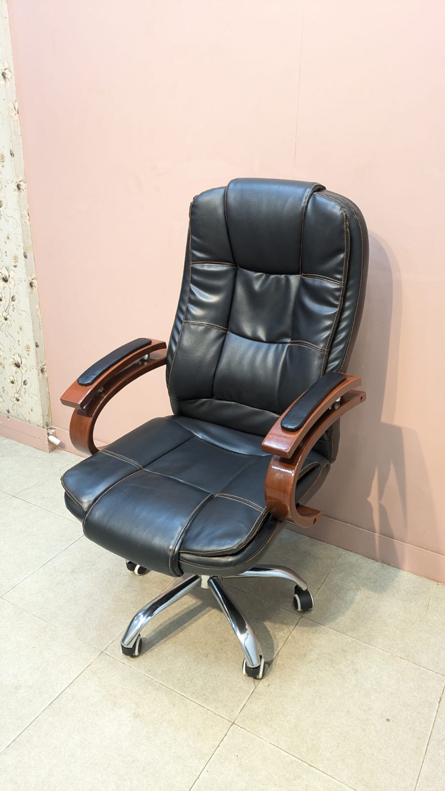 Boss Chair