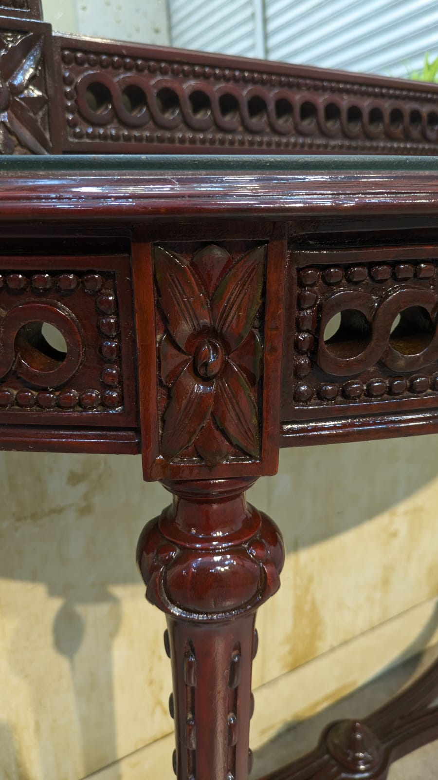 Console with wall Mounted Mirror