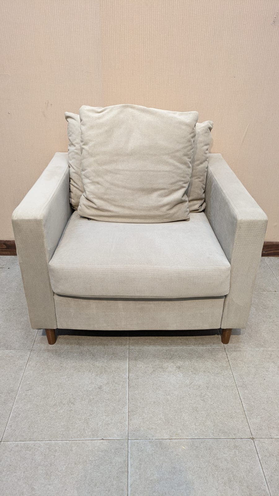 Interwood Anniston Single Seater Sofa