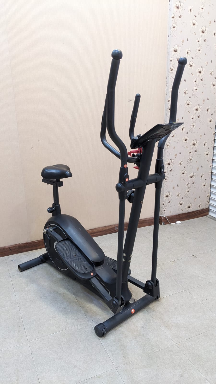 Bessgym Eleptical Cross Trainer