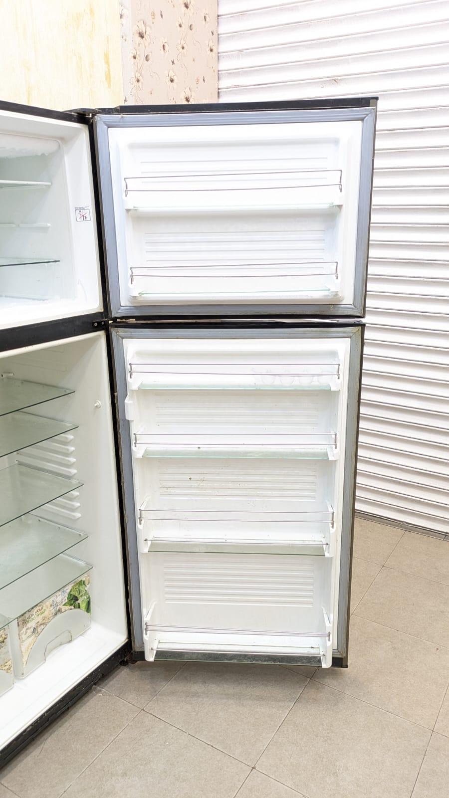 Dawlance Signature Inverter Refrigerator