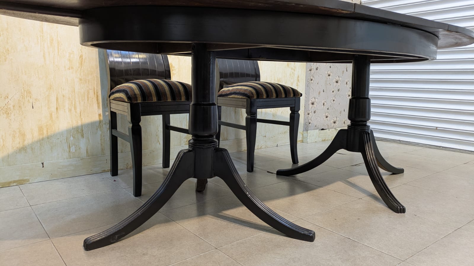 Imported 6 Seater Extendable Dining Table