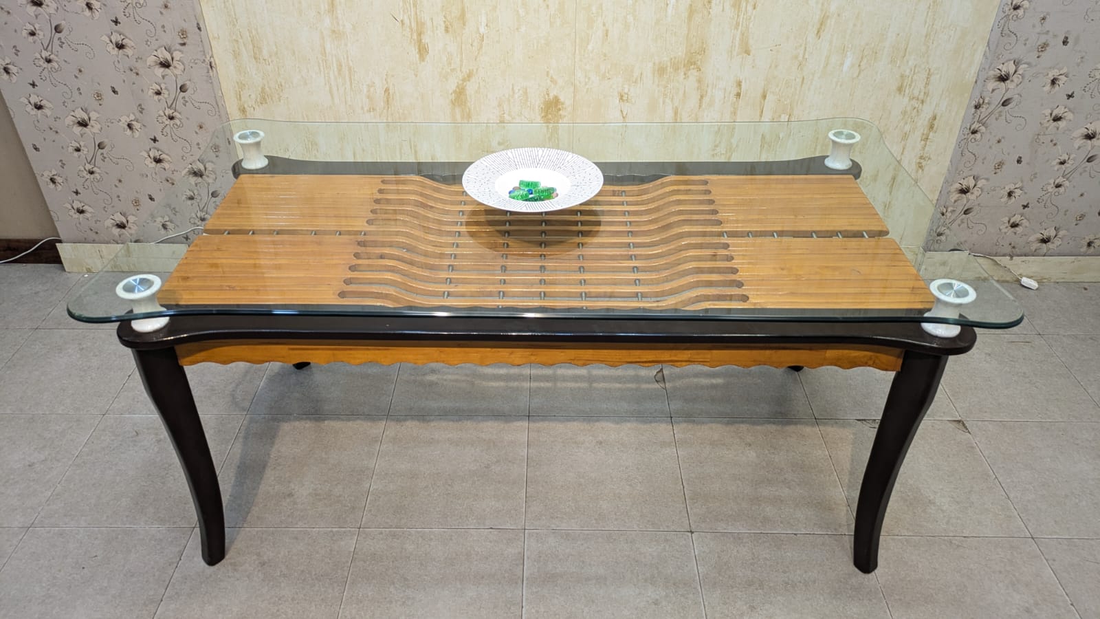 Dinning table