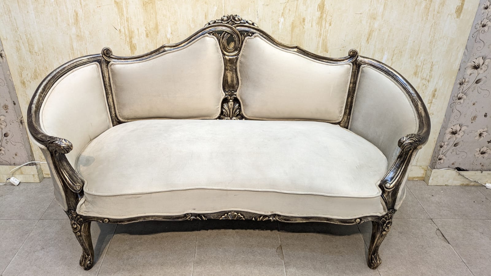 Victorian 4 Seater Sofa Set