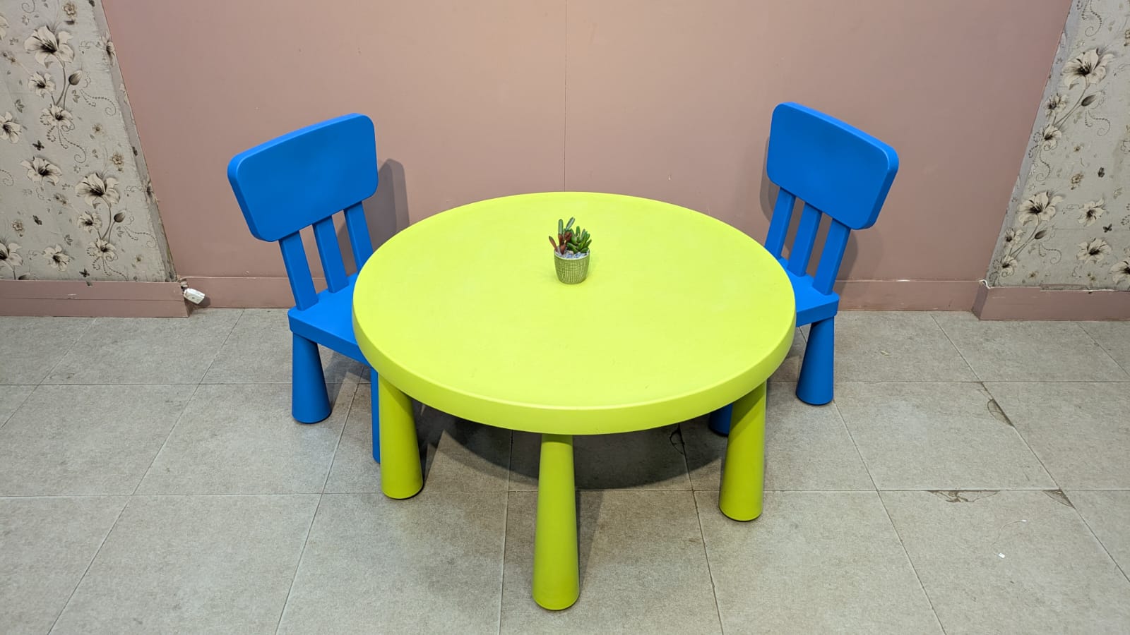 IMPORTED IKEA MAMMUT KIDS TABLE & CHAIRS SET