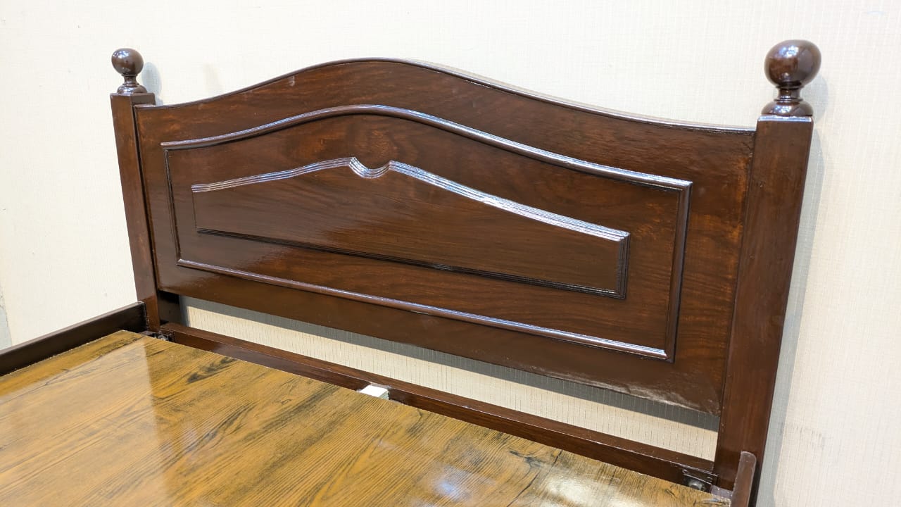 Sheesham wood and Sheesham Ply Single Bed