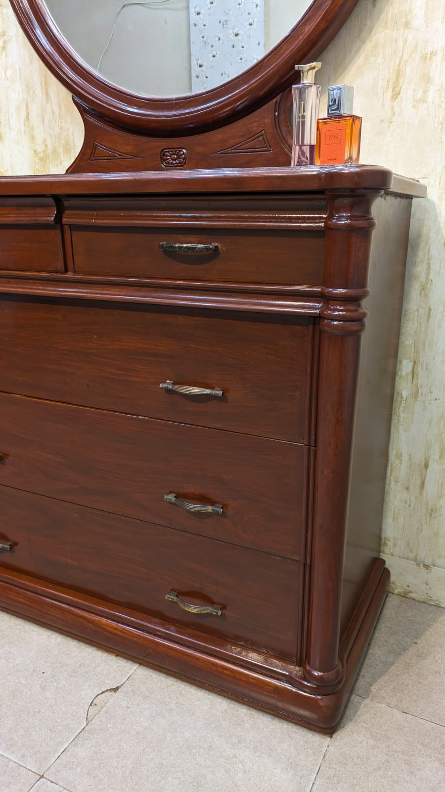 Elegant Sheesham Wood and ply King Size Bed Set