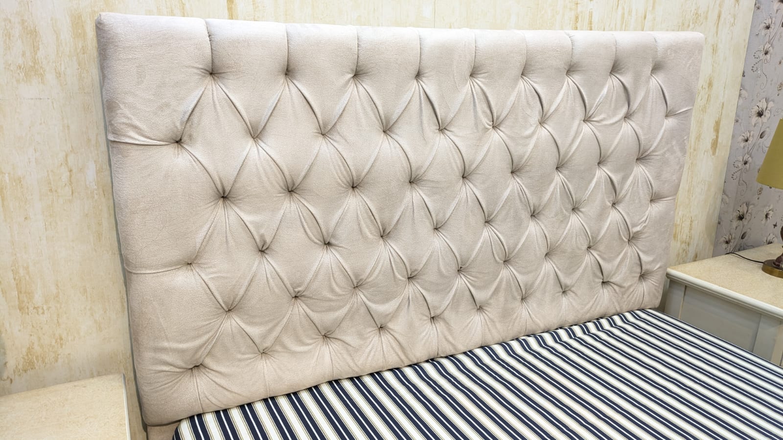 Queen Size Bed Set
