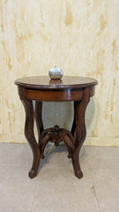 Corner Table