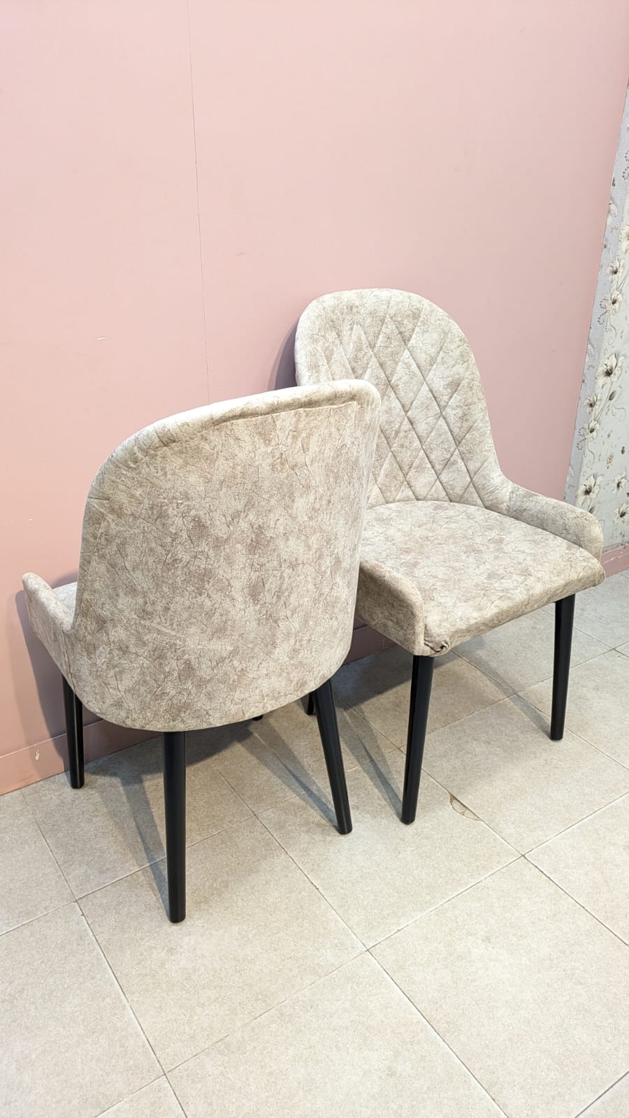 4 Seater Dining Table