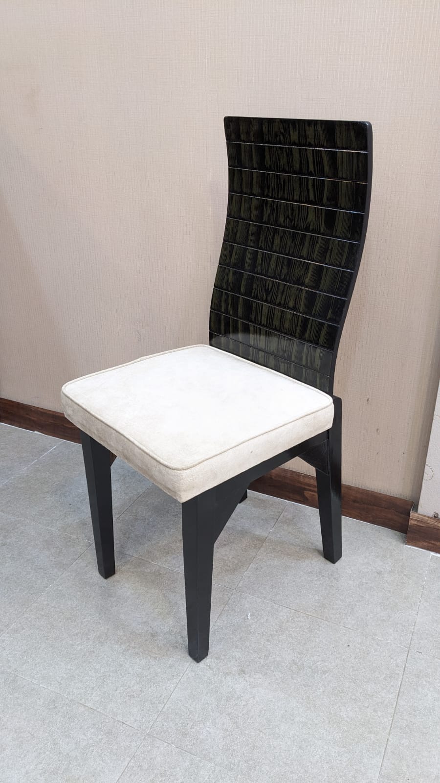 6 Seater Dining Table