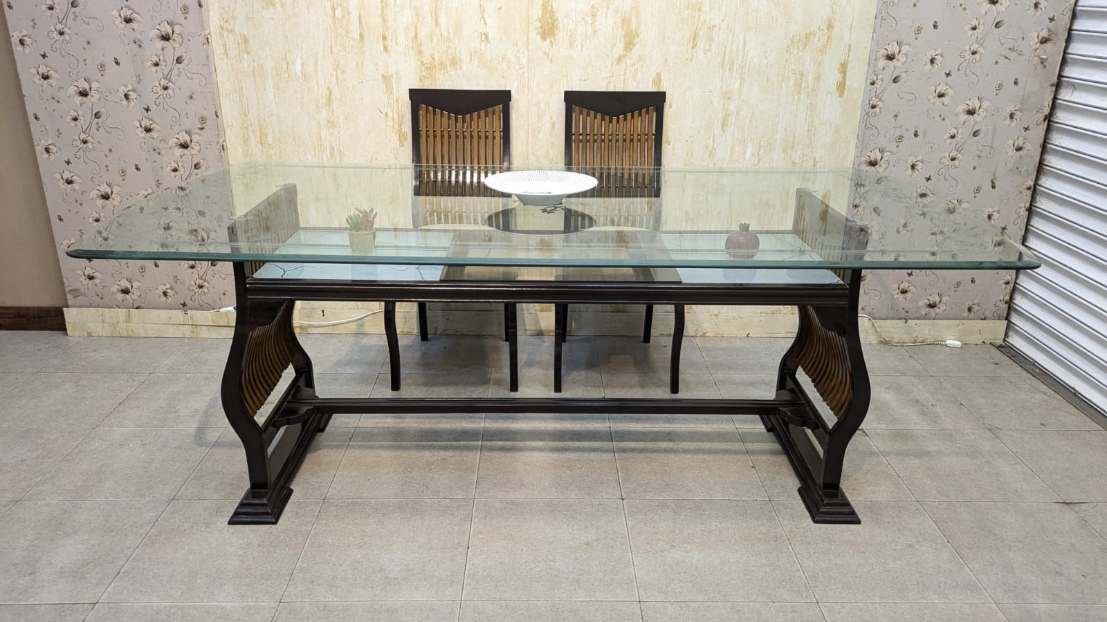 SOLID SHEESHAM WOOD 6-SEATER DINING TABLE + 1 EXTRA CHAIR